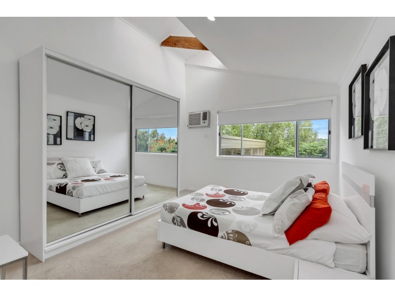 52 Penneys Hill Road, Hackham SA 5163