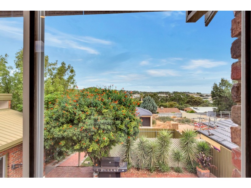 52 Penneys Hill Road, Hackham SA 5163