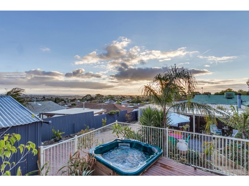 10 Marsden Place, Huntfield Heights SA 5163