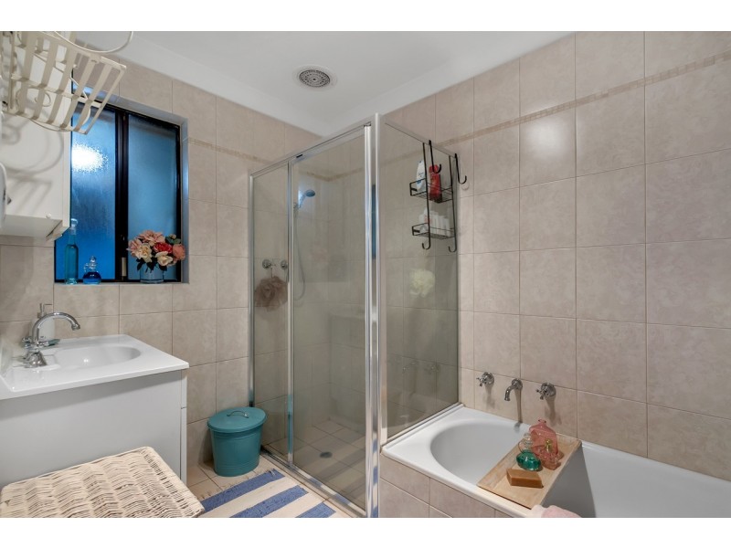 10 Marsden Place, Huntfield Heights SA 5163