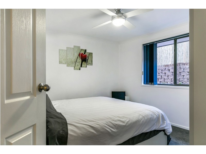 20 Alfonso Drive, Hallett Cove SA 5158