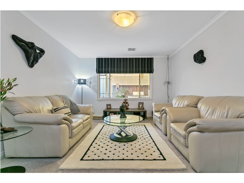 82 Elizabeth Crescent, Hallett Cove SA 5158