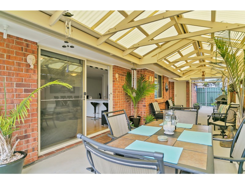 82 Elizabeth Crescent, Hallett Cove SA 5158