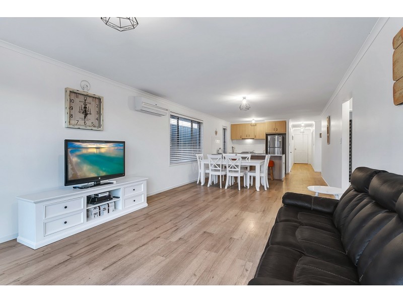 1 Buxton Road, Seaford Heights SA 5169