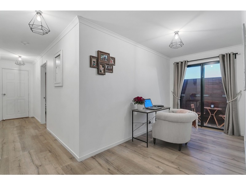 1 Buxton Road, Seaford Heights SA 5169