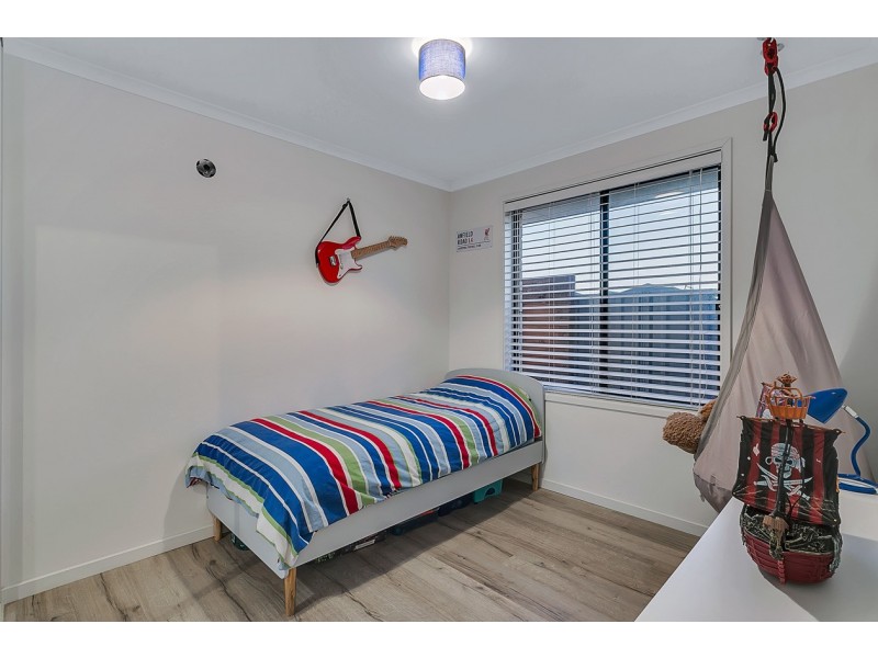 1 Buxton Road, Seaford Heights SA 5169