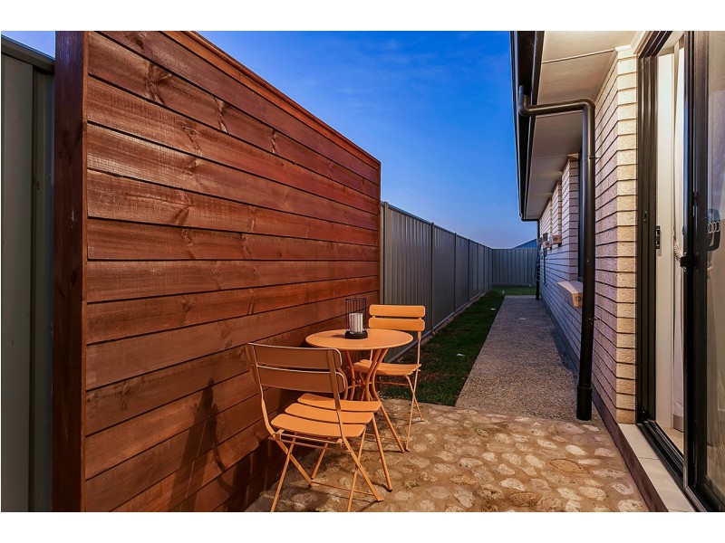 1 Buxton Road, Seaford Heights SA 5169