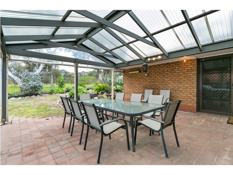 12 Lucretia Way, Hallett Cove SA 5158
