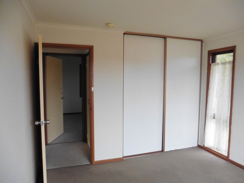 3 Cumberland Crescent, Huntfield Heights SA 5163