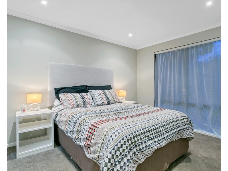 40 Zwerner Drive, Hallett Cove SA 5158
