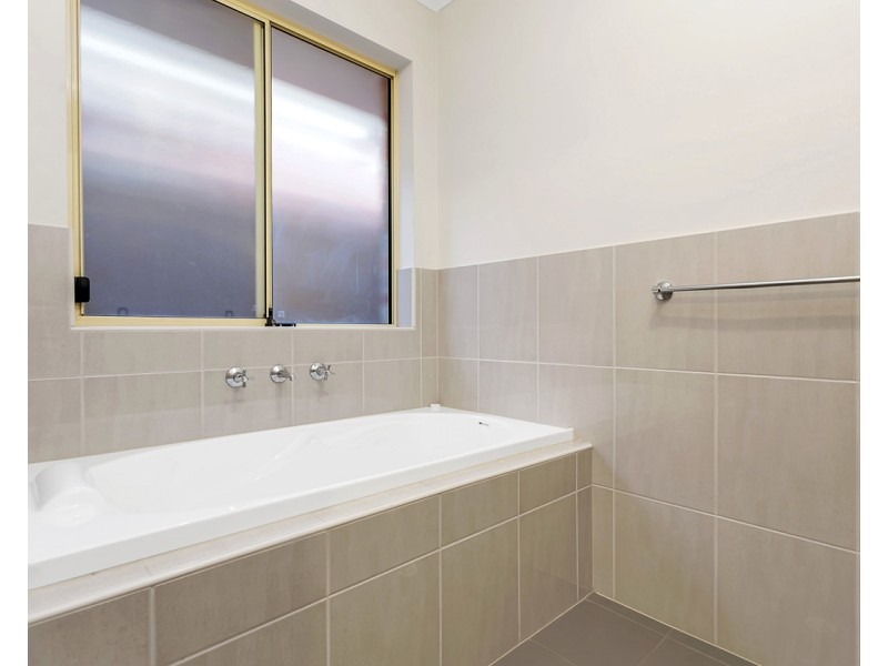 34 South Pacific Drive, Seaford Meadows SA 5169