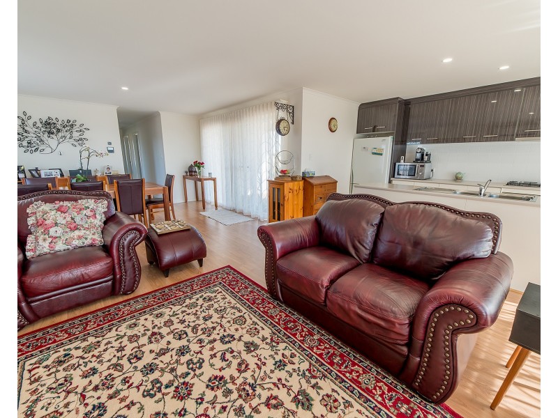 16 Kelsey Rd, Wellington East SA 5259