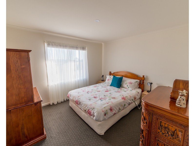 16 Kelsey Rd, Wellington East SA 5259