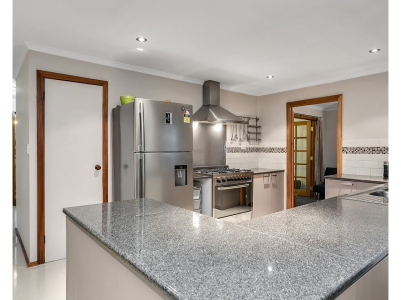 58 Ragamuffin Drive, Hallett Cove SA 5158