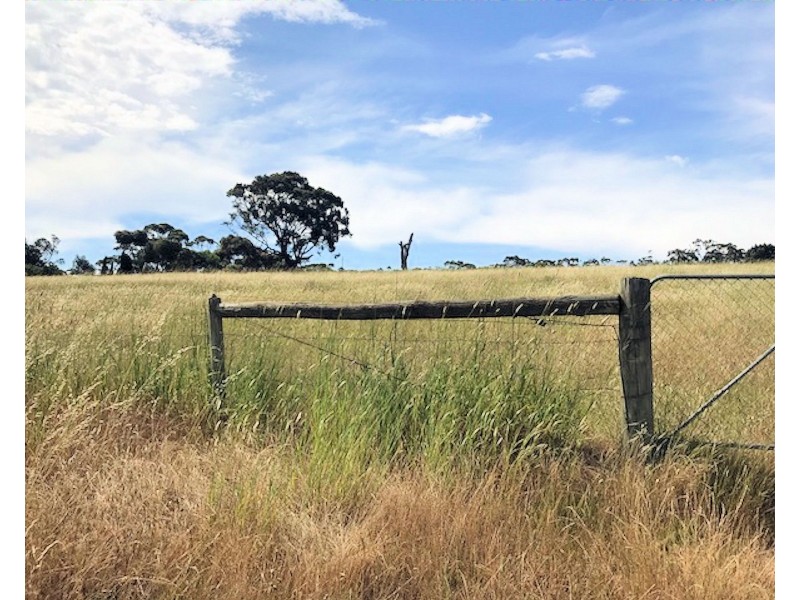 200 Coxs Hill Rd, Onkaparinga Hills SA 5163