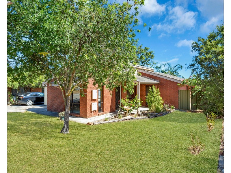 21 Adam Road, Morphett Vale SA 5162