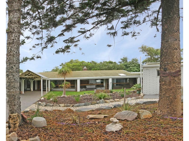 4 Wurlie Road, Aldinga Beach SA 5173