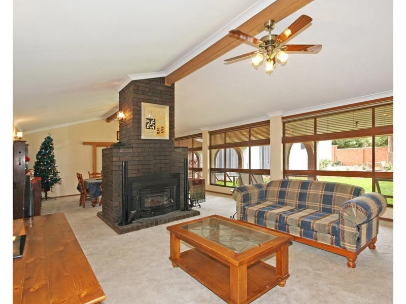 4 Wurlie Road, Aldinga Beach SA 5173