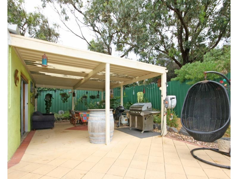 4 Wurlie Road, Aldinga Beach SA 5173