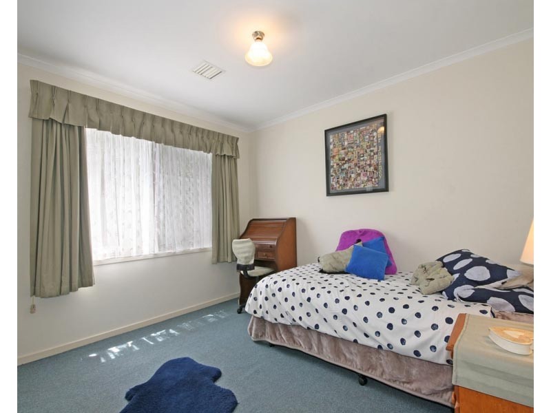 37 Woodcroft Drive, Morphett Vale SA 5162