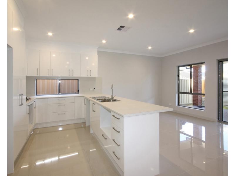 19 Debham Street, Morphett Vale SA 5162