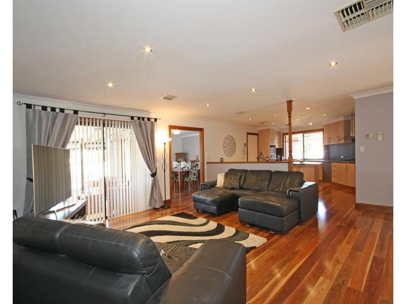 1 Airlie Mews, Hallett Cove SA 5158