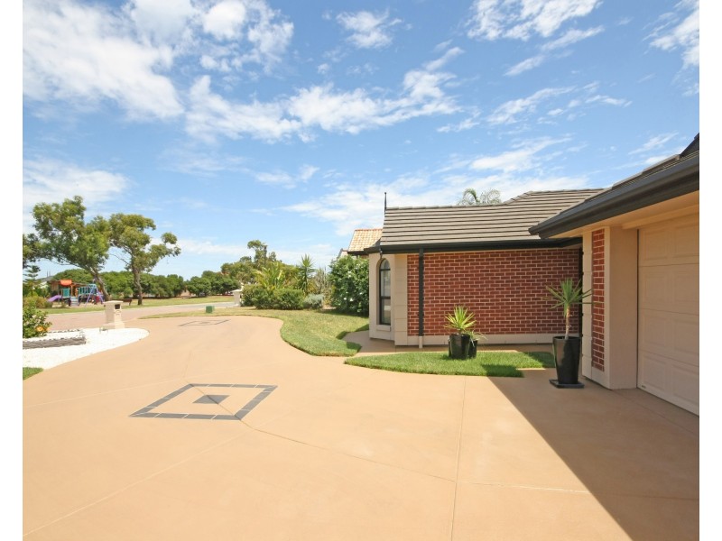 1 Airlie Mews, Hallett Cove SA 5158