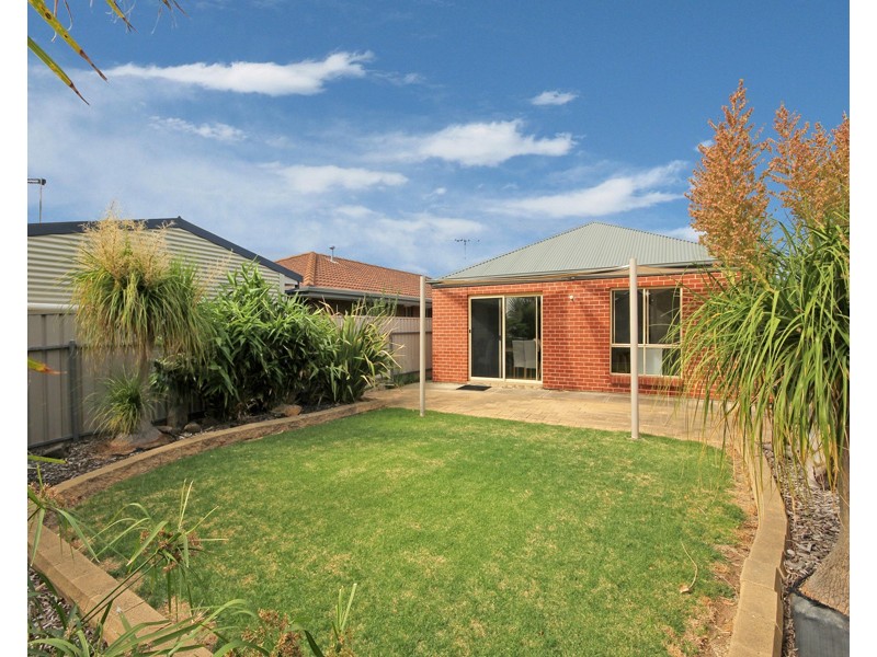 23 Tina Way, Morphett Vale SA 5162