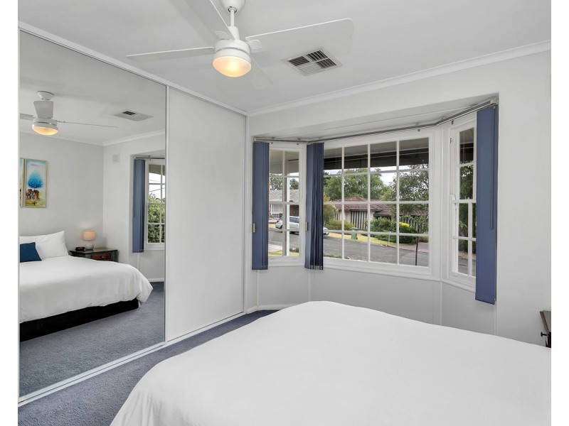 15 Glenburnie Street, Happy Valley SA 5159