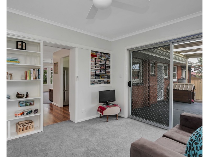 15 Glenburnie Street, Happy Valley SA 5159