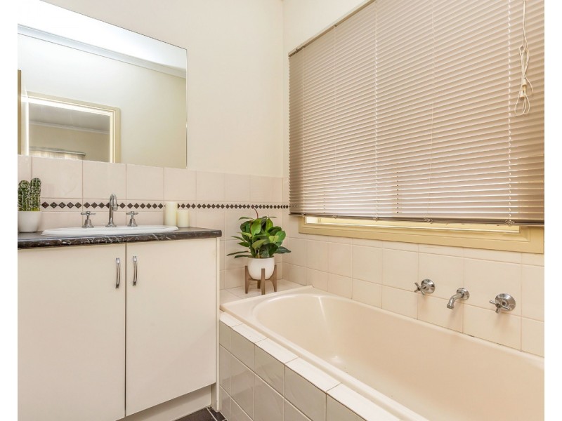 43 Emerald Boulevard, Aldinga Beach SA 5173