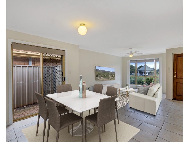 9 Pitcairn Circuit, Seaford Rise SA 5169
