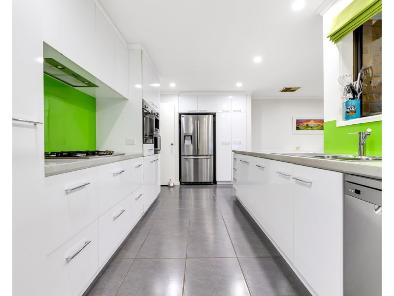 9  Treetop Terrace, Belair SA 5052