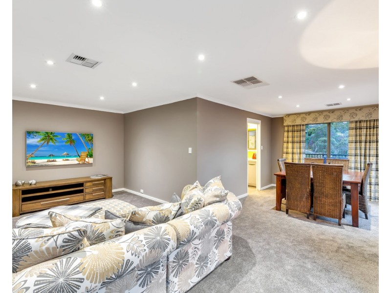 9  Treetop Terrace, Belair SA 5052