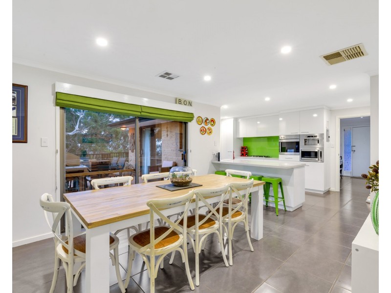 9  Treetop Terrace, Belair SA 5052