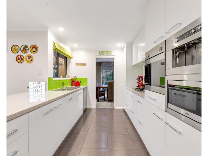 9  Treetop Terrace, Belair SA 5052