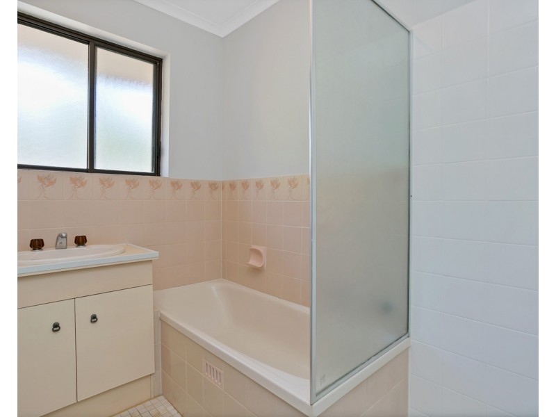 8/72 Booth Avenue, Morphett Vale SA 5162