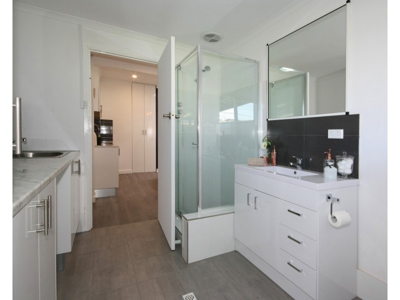 28 Petersen Crescent, Port Noarlunga SA 5167