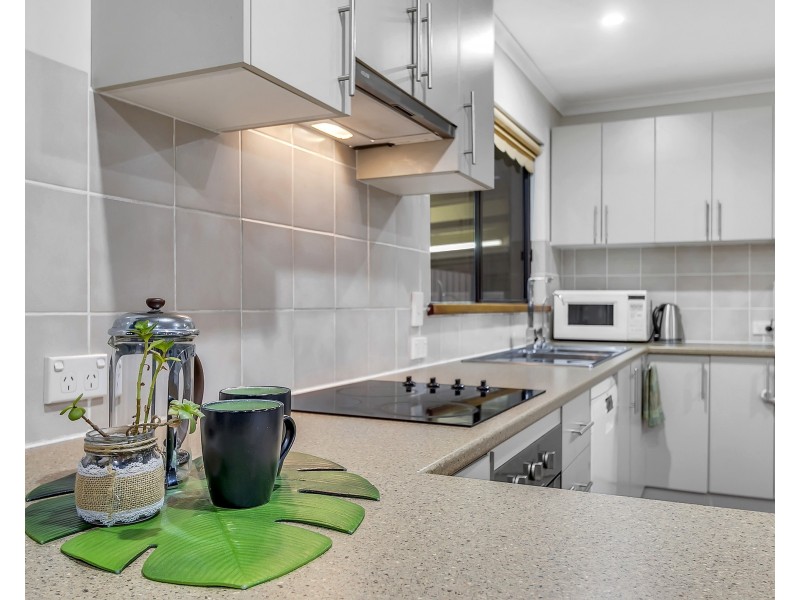 4 Serica Street, Hallett Cove SA 5158