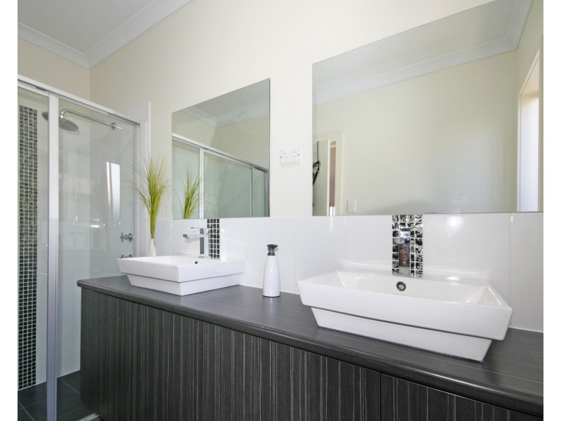 95 Woodend Road, Trott Park SA 5158