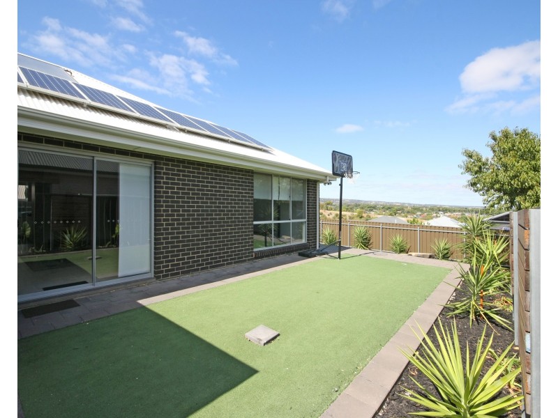 95 Woodend Road, Trott Park SA 5158