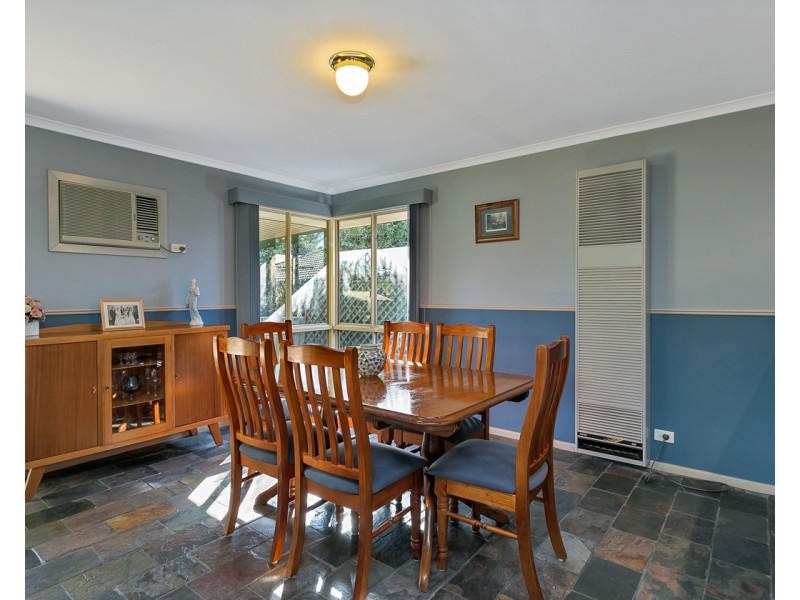 16 Champagne Crescent, Woodcroft SA 5162