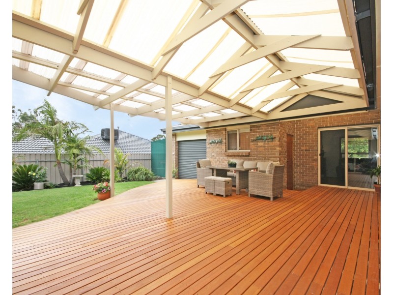 8 Hispano Drive, Woodcroft SA 5162