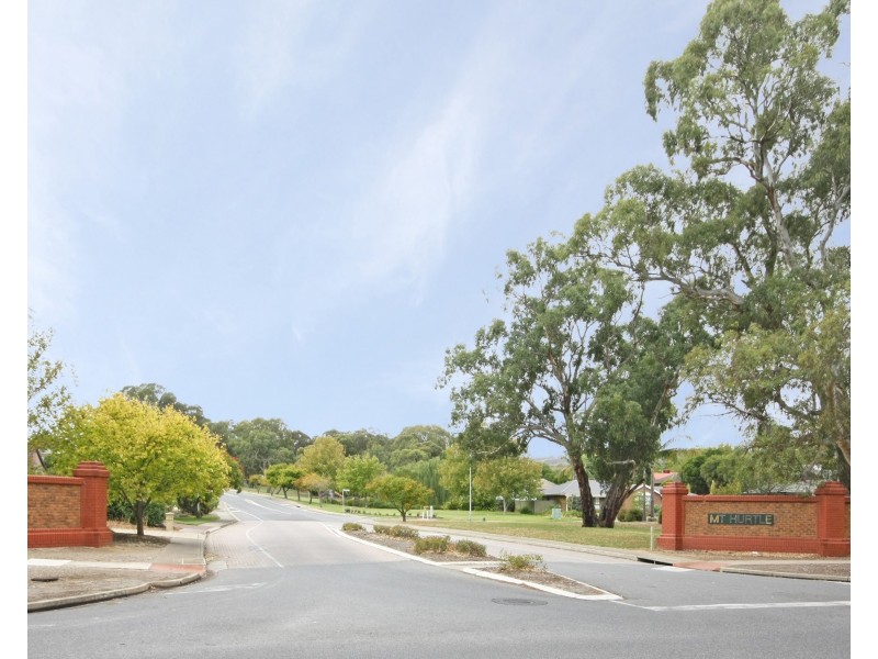 8 Hispano Drive, Woodcroft SA 5162