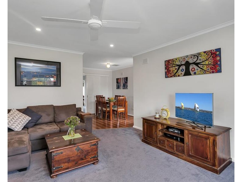 15 Glenburnie Street, Happy Valley SA 5159