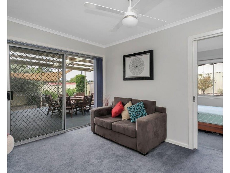 15 Glenburnie Street, Happy Valley SA 5159