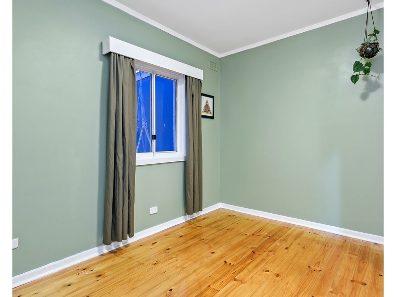 4 Norongo Street, O’sullivan Beach SA 5166