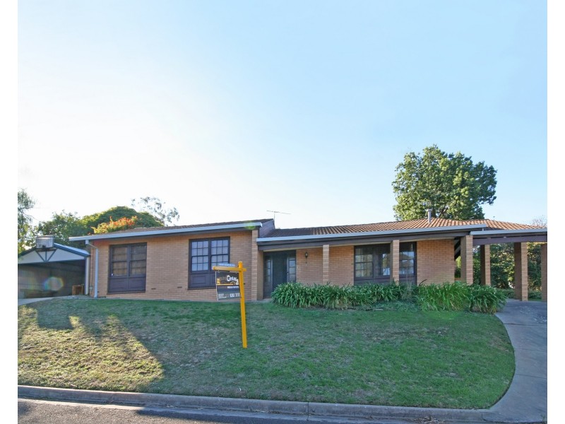 6 Mellors Avenue, O’halloran Hill SA 5158