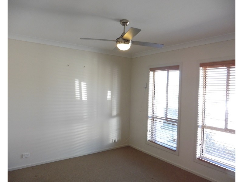 5/15 Sovereign Drive, Woodcroft SA 5162