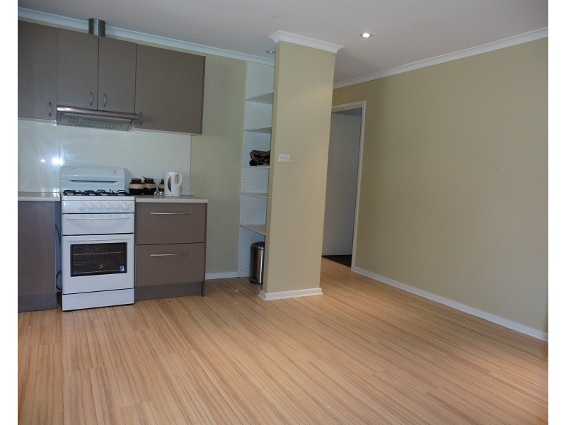 9 Louise Crescent, Morphett Vale SA 5162